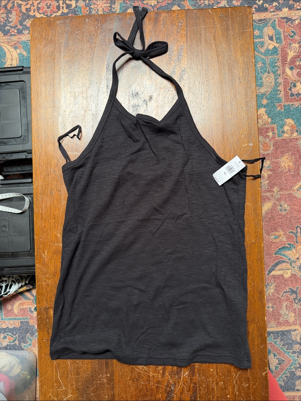 Gap halter top